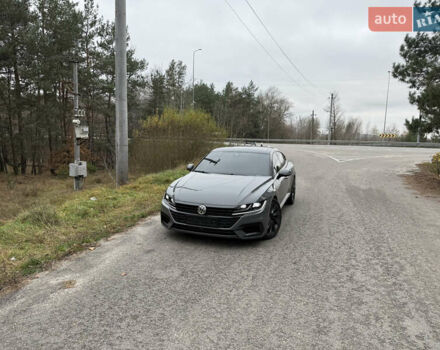 Серый Фольксваген Arteon, объемом двигателя 2 л и пробегом 142 тыс. км за 25900 $, фото 23 на Automoto.ua