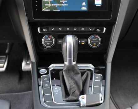 Серый Фольксваген Arteon, объемом двигателя 1.98 л и пробегом 108 тыс. км за 29000 $, фото 33 на Automoto.ua