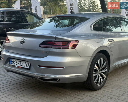 Серый Фольксваген Arteon, объемом двигателя 1.98 л и пробегом 44 тыс. км за 19000 $, фото 12 на Automoto.ua