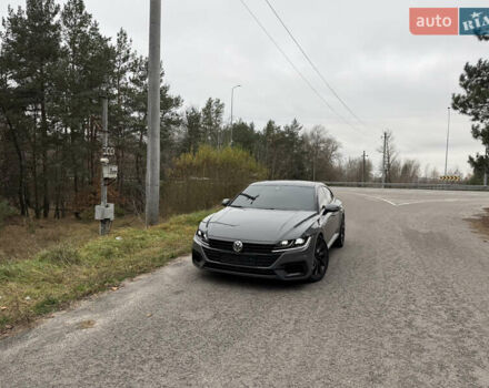 Серый Фольксваген Arteon, объемом двигателя 2 л и пробегом 142 тыс. км за 25900 $, фото 24 на Automoto.ua