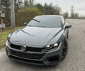 Серый Фольксваген Arteon, объемом двигателя 2 л и пробегом 142 тыс. км за 25900 $, фото 1 на Automoto.ua