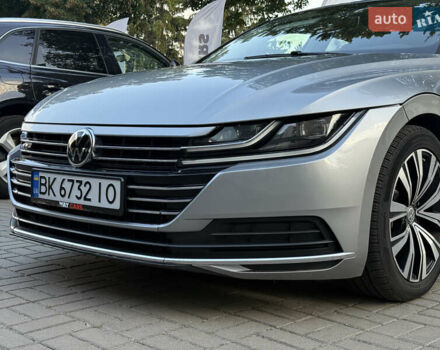 Серый Фольксваген Arteon, объемом двигателя 1.98 л и пробегом 44 тыс. км за 19000 $, фото 9 на Automoto.ua