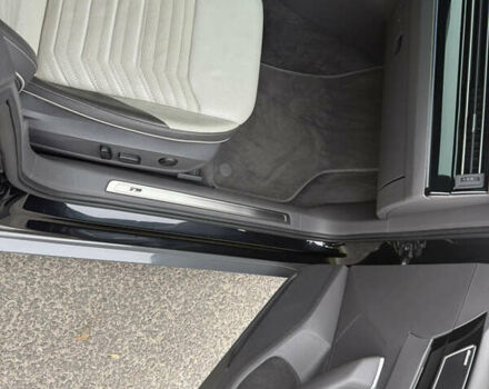 Серый Фольксваген Arteon, объемом двигателя 2 л и пробегом 142 тыс. км за 25900 $, фото 33 на Automoto.ua