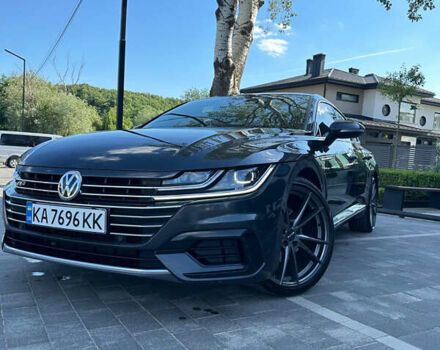 Серый Фольксваген Arteon, объемом двигателя 1.97 л и пробегом 183 тыс. км за 27000 $, фото 4 на Automoto.ua