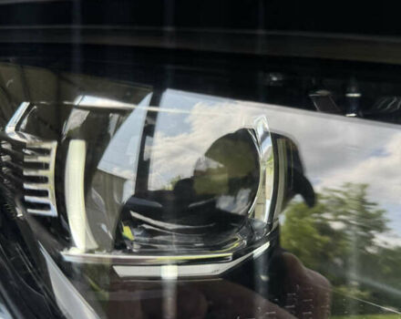 Серый Фольксваген Arteon, объемом двигателя 2 л и пробегом 158 тыс. км за 30450 $, фото 82 на Automoto.ua