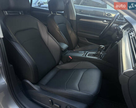 Серый Фольксваген Arteon, объемом двигателя 1.98 л и пробегом 44 тыс. км за 19000 $, фото 23 на Automoto.ua