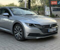 Серый Фольксваген Arteon, объемом двигателя 1.98 л и пробегом 44 тыс. км за 19000 $, фото 2 на Automoto.ua