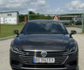 Серый Фольксваген Arteon, объемом двигателя 2 л и пробегом 158 тыс. км за 30450 $, фото 2 на Automoto.ua