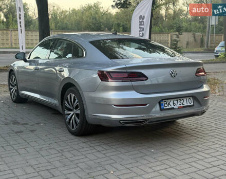 Серый Фольксваген Arteon, объемом двигателя 1.98 л и пробегом 44 тыс. км за 19000 $, фото 16 на Automoto.ua