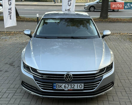 Серый Фольксваген Arteon, объемом двигателя 1.98 л и пробегом 44 тыс. км за 19000 $, фото 5 на Automoto.ua