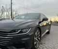 Сірий Фольксваген Arteon, об'ємом двигуна 2 л та пробігом 119 тис. км за 31950 $, фото 4 на Automoto.ua