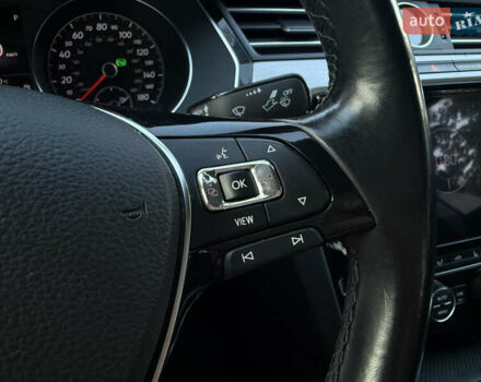 Серый Фольксваген Arteon, объемом двигателя 1.98 л и пробегом 44 тыс. км за 19000 $, фото 35 на Automoto.ua