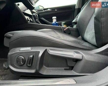 Фольксваген Arteon 2018 у Львові на Automoto.ua Сірий Фольксваген Arteon, об'ємом двигуна 2 л та пробігом 225 тис. км за 24990 $, фото 17 на Automoto.ua