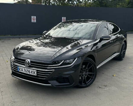 Серый Фольксваген Arteon, объемом двигателя 1.97 л и пробегом 185 тыс. км за 26999 $, фото 5 на Automoto.ua