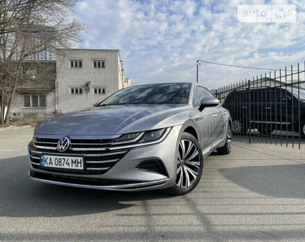 Серый Фольксваген Arteon, объемом двигателя 1.98 л и пробегом 103 тыс. км за 26999 $, фото 8 на Automoto.ua