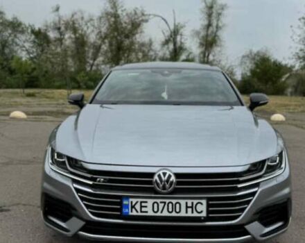 Серый Фольксваген Arteon, объемом двигателя 2 л и пробегом 125 тыс. км за 26300 $, фото 1 на Automoto.ua