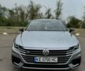 Серый Фольксваген Arteon, объемом двигателя 2 л и пробегом 125 тыс. км за 26300 $, фото 1 на Automoto.ua