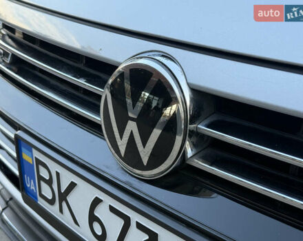 Серый Фольксваген Arteon, объемом двигателя 1.98 л и пробегом 44 тыс. км за 19000 $, фото 10 на Automoto.ua