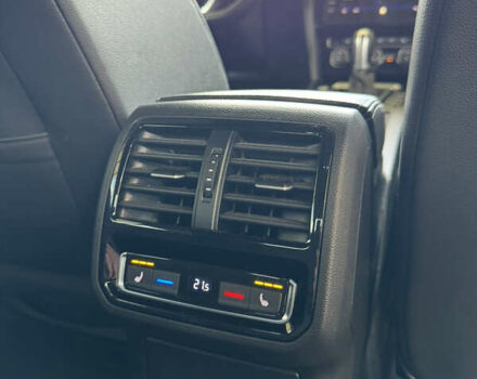 Серый Фольксваген Arteon, объемом двигателя 2 л и пробегом 158 тыс. км за 30450 $, фото 68 на Automoto.ua