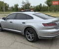 Серый Фольксваген Arteon, объемом двигателя 2 л и пробегом 125 тыс. км за 26300 $, фото 3 на Automoto.ua