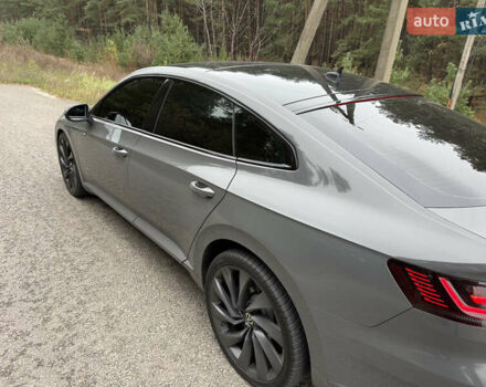 Серый Фольксваген Arteon, объемом двигателя 2 л и пробегом 142 тыс. км за 25900 $, фото 6 на Automoto.ua