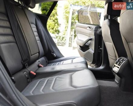 Серый Фольксваген Arteon, объемом двигателя 1.98 л и пробегом 108 тыс. км за 29000 $, фото 20 на Automoto.ua