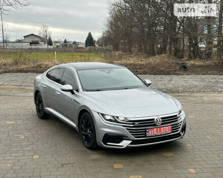 Серый Фольксваген Arteon, объемом двигателя 2 л и пробегом 158 тыс. км за 28499 $, фото 7 на Automoto.ua