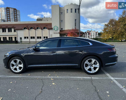 Серый Фольксваген Arteon, объемом двигателя 1.97 л и пробегом 73 тыс. км за 33200 $, фото 77 на Automoto.ua