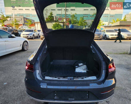 Сірий Фольксваген Arteon, об'ємом двигуна 2 л та пробігом 117 тис. км за 31500 $, фото 14 на Automoto.ua