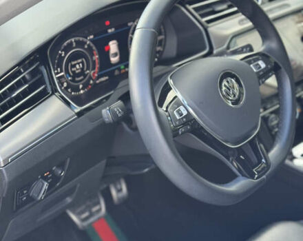 Серый Фольксваген Arteon, объемом двигателя 1.97 л и пробегом 73 тыс. км за 33200 $, фото 25 на Automoto.ua