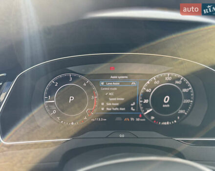 Серый Фольксваген Arteon, объемом двигателя 1.97 л и пробегом 73 тыс. км за 33200 $, фото 93 на Automoto.ua