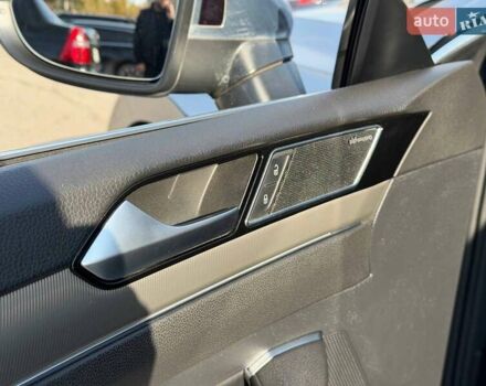 Фольксваген Arteon 2019 в Кривом Роге на Automoto.ua Серый Фольксваген Arteon, объемом двигателя 2 л и пробегом 123 тыс. км за 27800 $, фото 37 на Automoto.ua