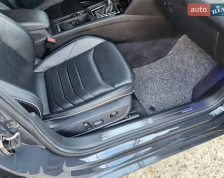 Сірий Фольксваген Arteon, об'ємом двигуна 2 л та пробігом 117 тис. км за 31500 $, фото 11 на Automoto.ua