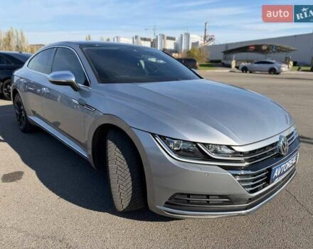 Фольксваген Arteon 2019 в Кривом Роге на Automoto.ua Серый Фольксваген Arteon, объемом двигателя 2 л и пробегом 123 тыс. км за 27800 $, фото 15 на Automoto.ua