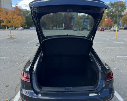 Серый Фольксваген Arteon, объемом двигателя 1.97 л и пробегом 73 тыс. км за 33200 $, фото 40 на Automoto.ua