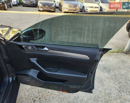 Сірий Фольксваген Arteon, об'ємом двигуна 2 л та пробігом 117 тис. км за 31500 $, фото 10 на Automoto.ua