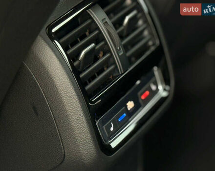 Сірий Фольксваген Arteon, об'ємом двигуна 2 л та пробігом 43 тис. км за 26950 $, фото 14 на Automoto.ua