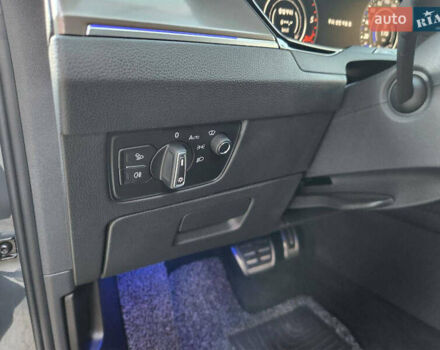 Сірий Фольксваген Arteon, об'ємом двигуна 2 л та пробігом 117 тис. км за 31500 $, фото 19 на Automoto.ua