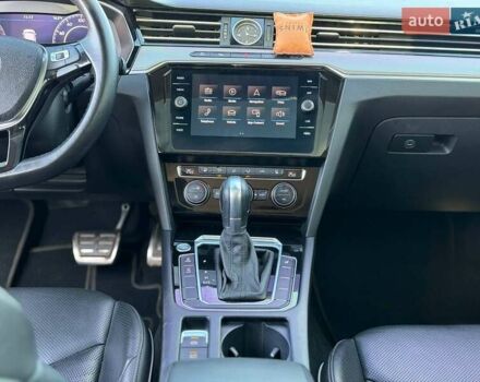 Фольксваген Arteon 2019 в Кривом Роге на Automoto.ua Серый Фольксваген Arteon, объемом двигателя 2 л и пробегом 123 тыс. км за 27800 $, фото 50 на Automoto.ua