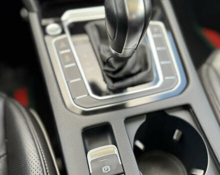 Серый Фольксваген Arteon, объемом двигателя 1.97 л и пробегом 73 тыс. км за 33200 $, фото 102 на Automoto.ua