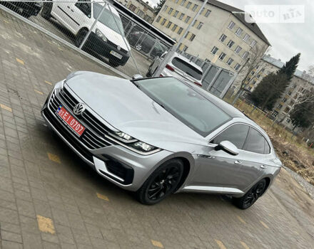 Серый Фольксваген Arteon, объемом двигателя 2 л и пробегом 158 тыс. км за 28499 $, фото 19 на Automoto.ua