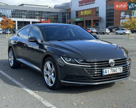 Серый Фольксваген Arteon, объемом двигателя 1.97 л и пробегом 73 тыс. км за 33200 $, фото 58 на Automoto.ua