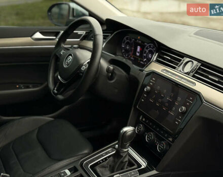 Сірий Фольксваген Arteon, об'ємом двигуна 2 л та пробігом 43 тис. км за 26950 $, фото 6 на Automoto.ua