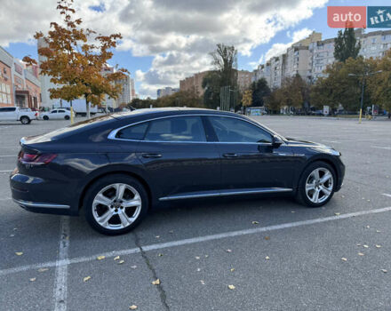 Серый Фольксваген Arteon, объемом двигателя 1.97 л и пробегом 73 тыс. км за 33200 $, фото 63 на Automoto.ua