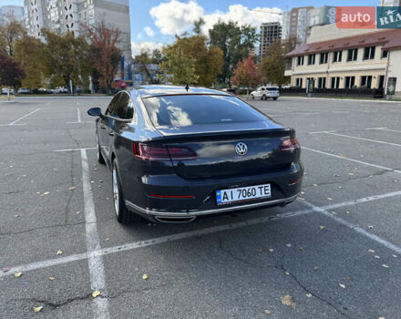 Серый Фольксваген Arteon, объемом двигателя 1.97 л и пробегом 73 тыс. км за 33200 $, фото 72 на Automoto.ua