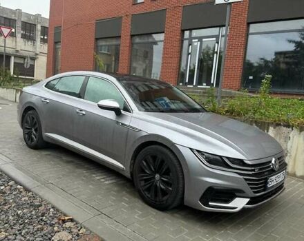 Серый Фольксваген Arteon, объемом двигателя 2 л и пробегом 39 тыс. км за 30000 $, фото 3 на Automoto.ua