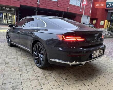 Серый Фольксваген Arteon, объемом двигателя 1.97 л и пробегом 28 тыс. км за 31900 $, фото 7 на Automoto.ua