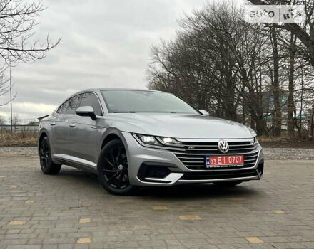 Сірий Фольксваген Arteon, об'ємом двигуна 2 л та пробігом 158 тис. км за 28499 $, фото 2 на Automoto.ua