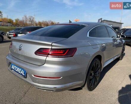 Фольксваген Arteon 2019 в Кривом Роге на Automoto.ua Серый Фольксваген Arteon, объемом двигателя 2 л и пробегом 123 тыс. км за 27800 $, фото 26 на Automoto.ua