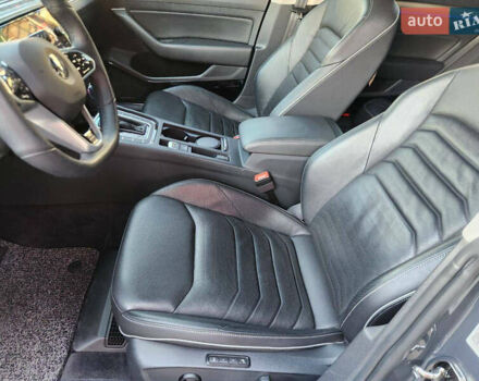Сірий Фольксваген Arteon, об'ємом двигуна 2 л та пробігом 117 тис. км за 31500 $, фото 18 на Automoto.ua